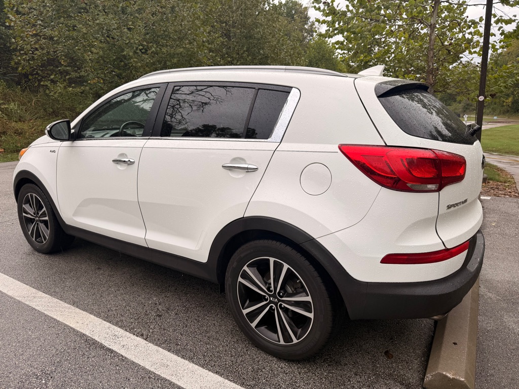 Photo 6 of this KIA SPORTAGE