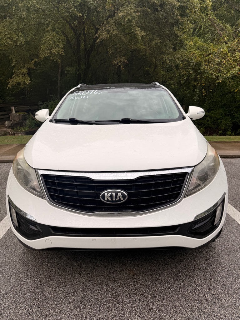 Photo 2 of this KIA SPORTAGE