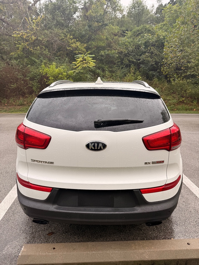 Photo 5 of this KIA SPORTAGE