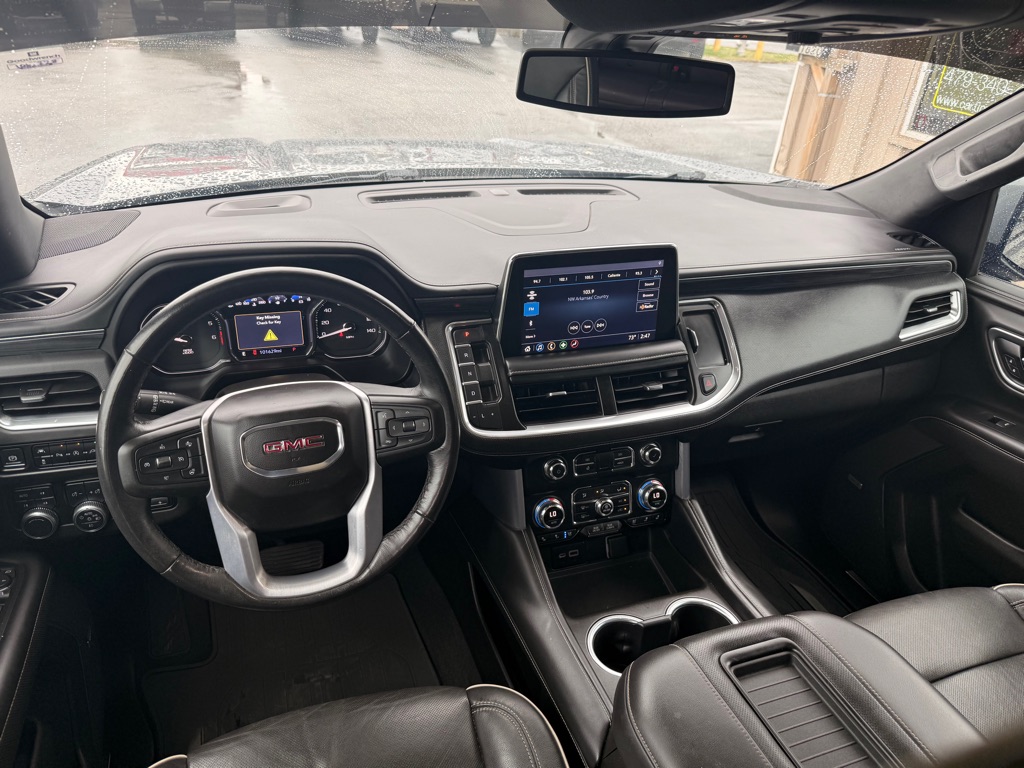 Photo 7 of this GMC YUKON