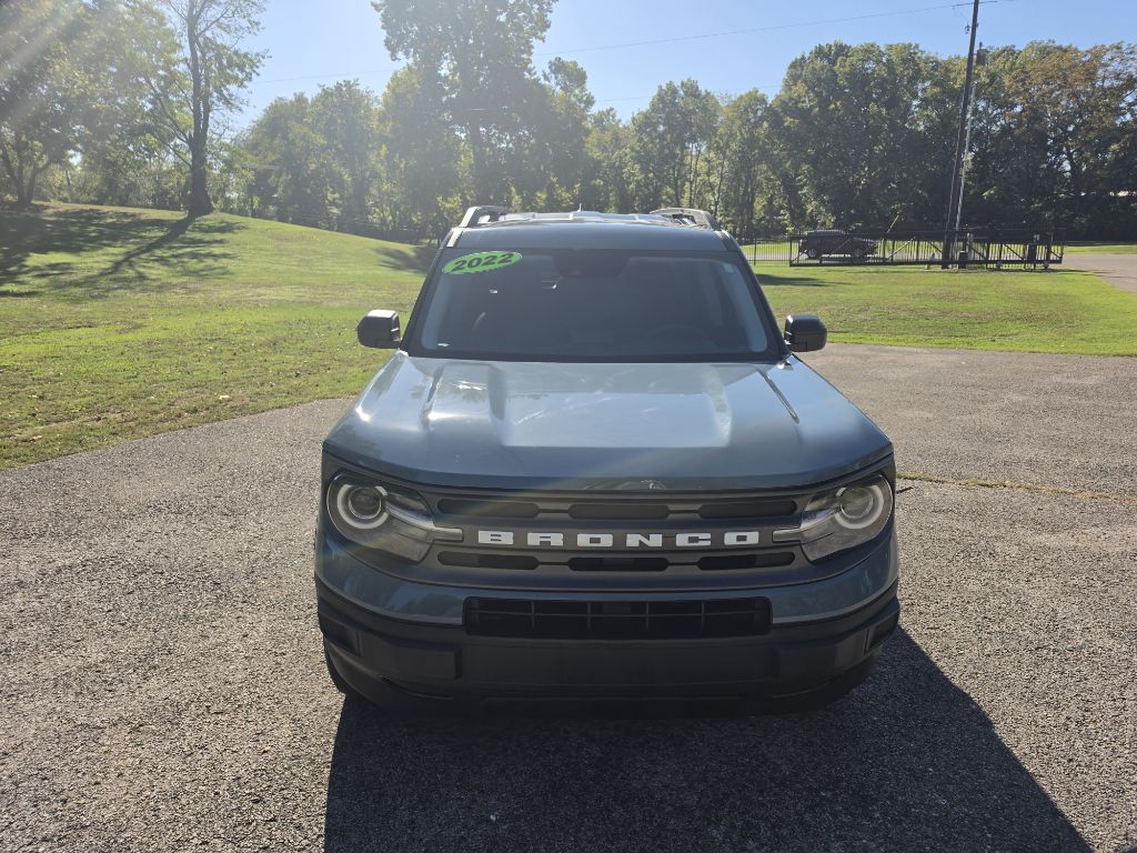 Photo 2 of this FORD BRONCO SPORT
