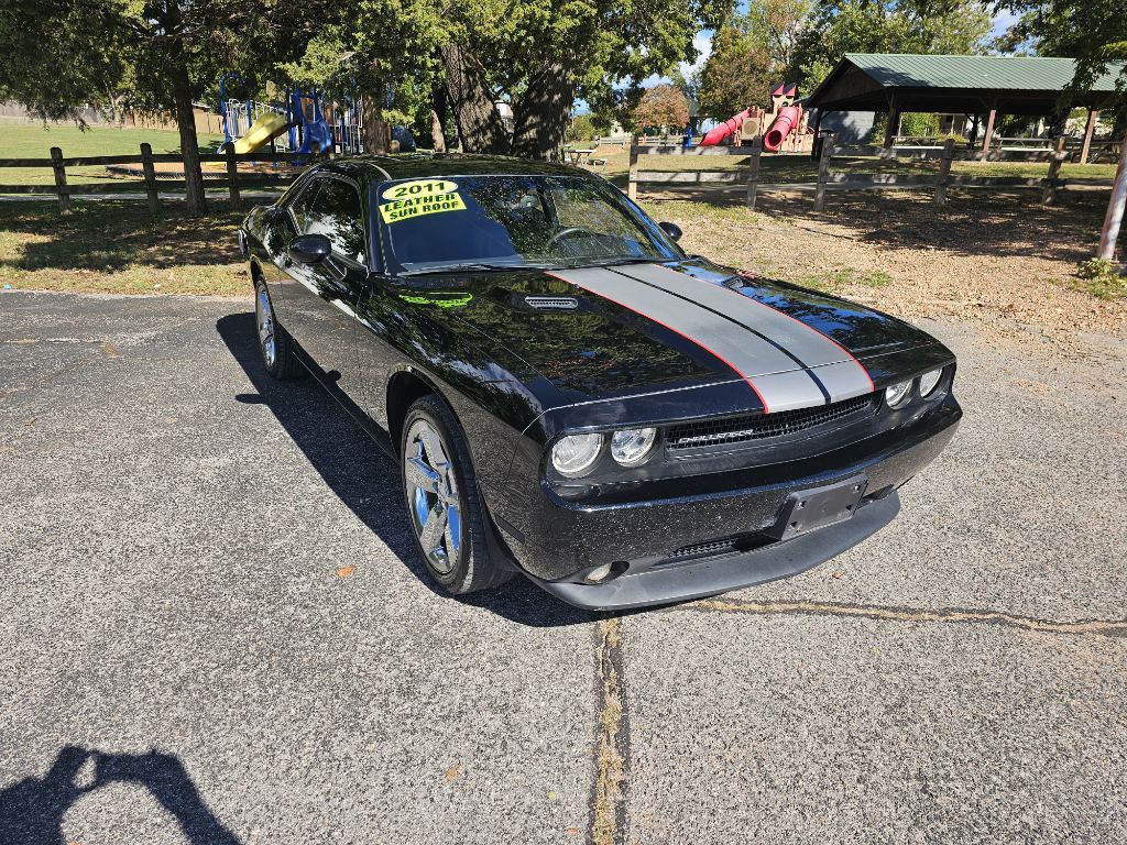 Photo 5 of this DODGE CHALLENGER