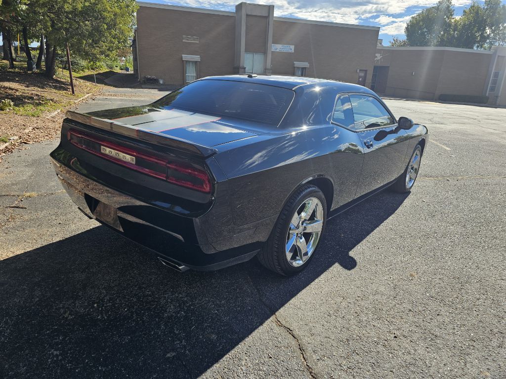 2011 DODGE CHALLENGER
