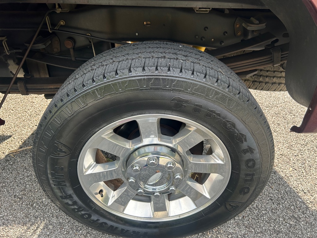 Photo 11 of this FORD F350