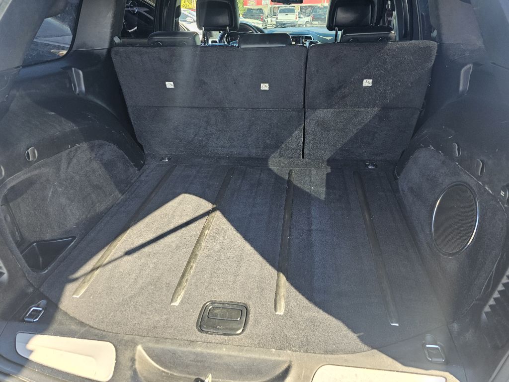Photo 13 of this JEEP GRAND CHEROKEE