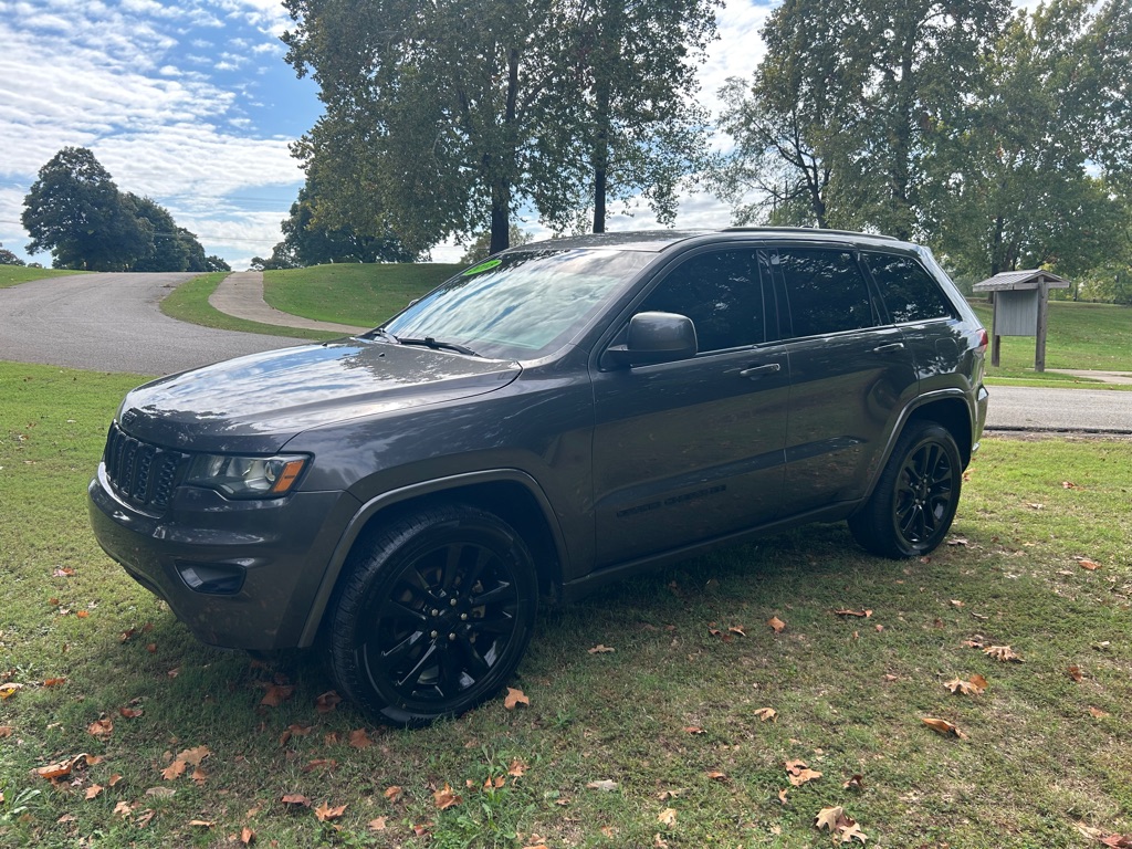 Photo 7 of this JEEP GRAND CHEROKEE