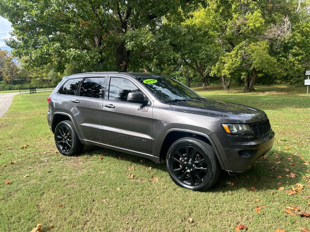 2018 JEEP GRAND CHEROKEE