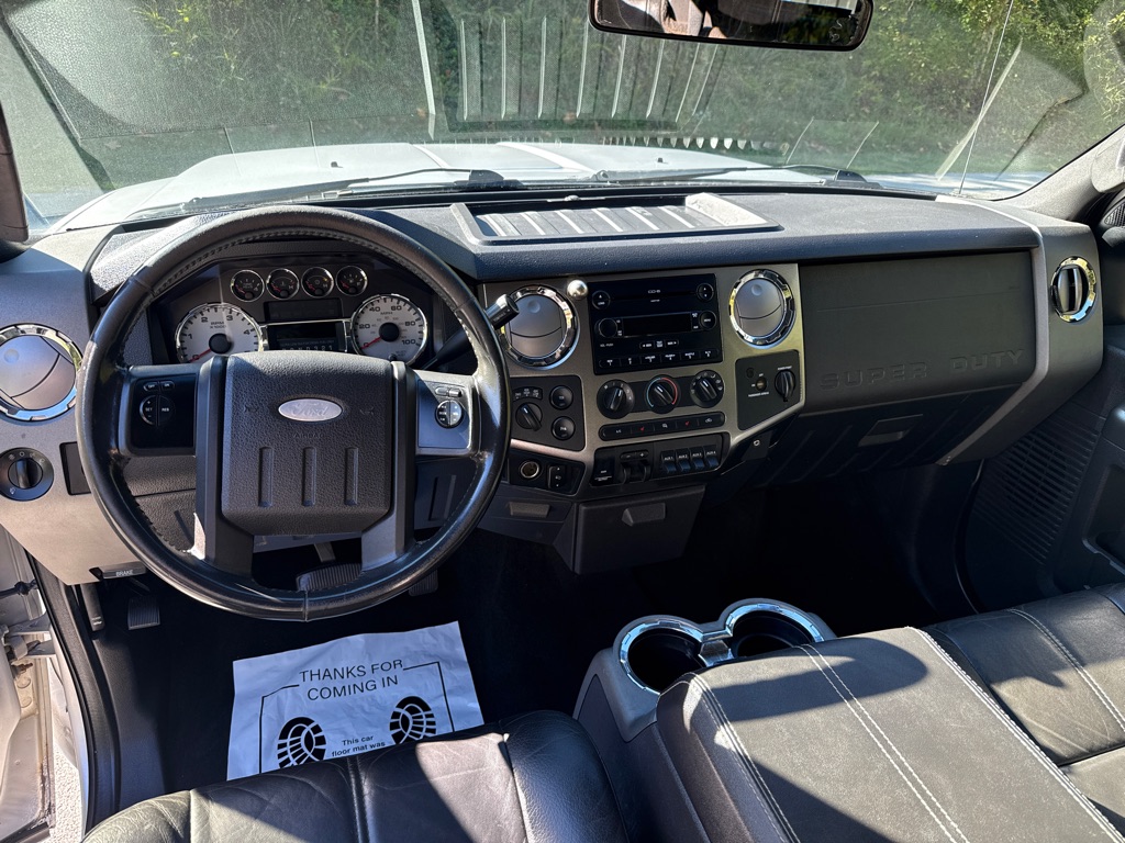 Photo 8 of this FORD F350