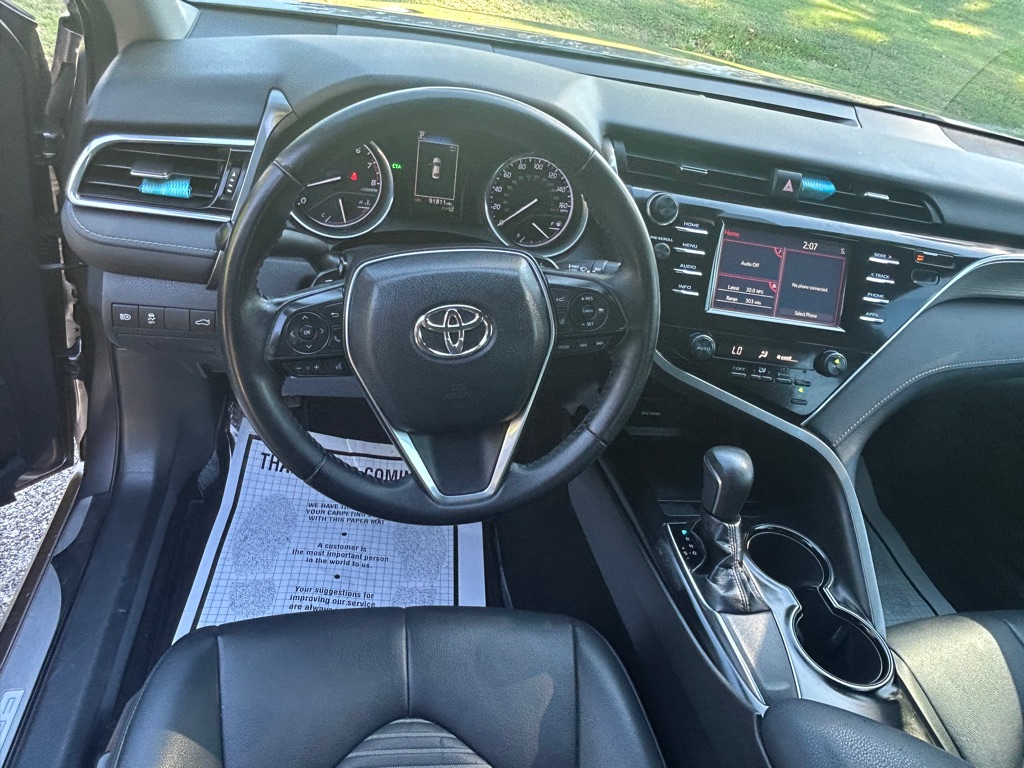 Photo 9 of this TOYOTA CAMRY