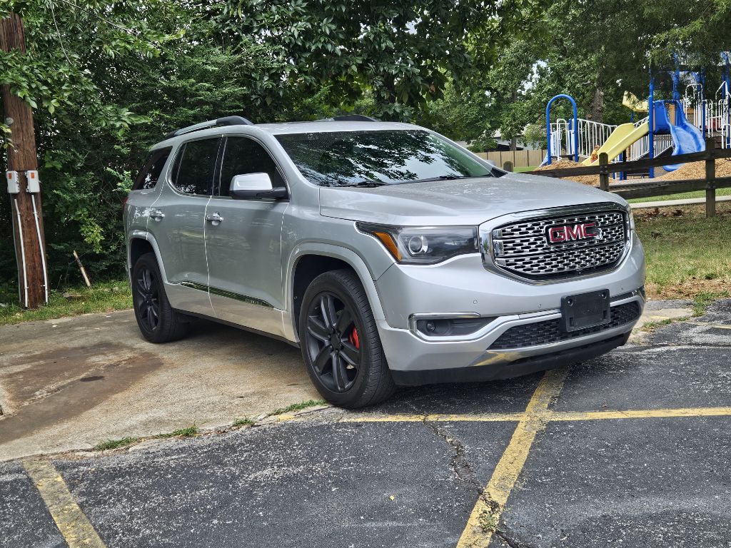 Photo 3 of this GMC ACADIA