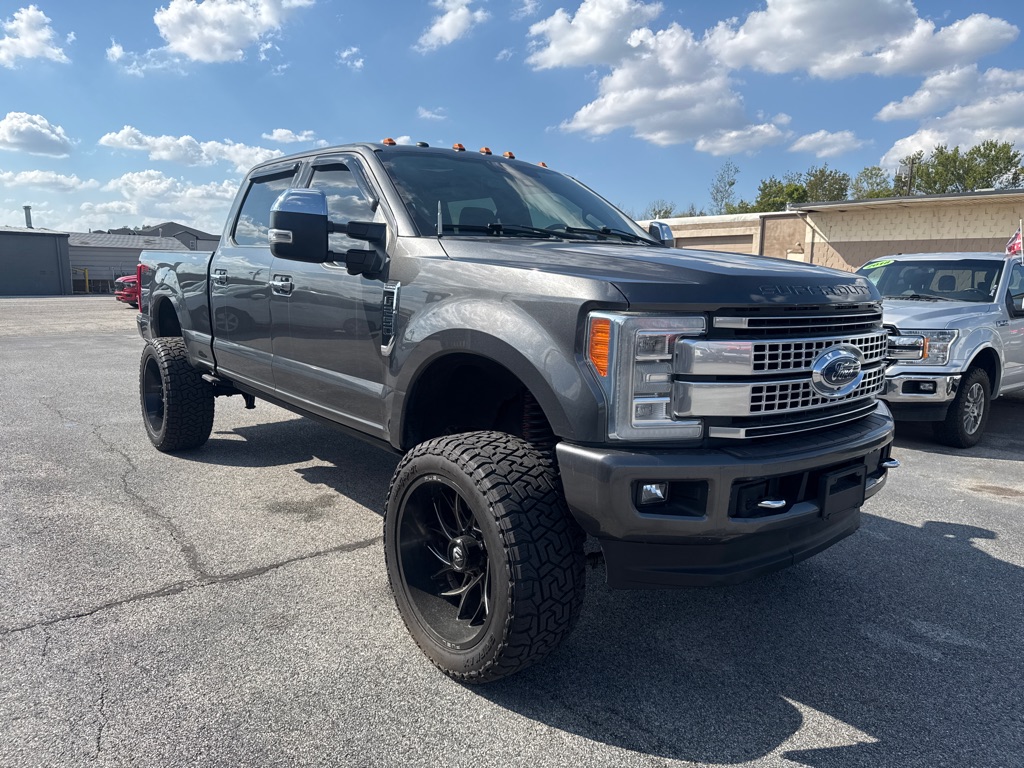 Photo 3 of this FORD F250