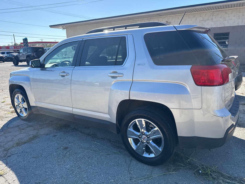 Photo 4 of this GMC TERRAIN