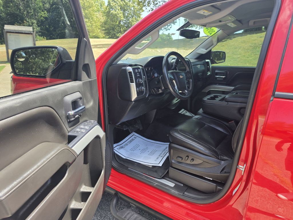 Photo 5 of this CHEVROLET SILVERADO 1500