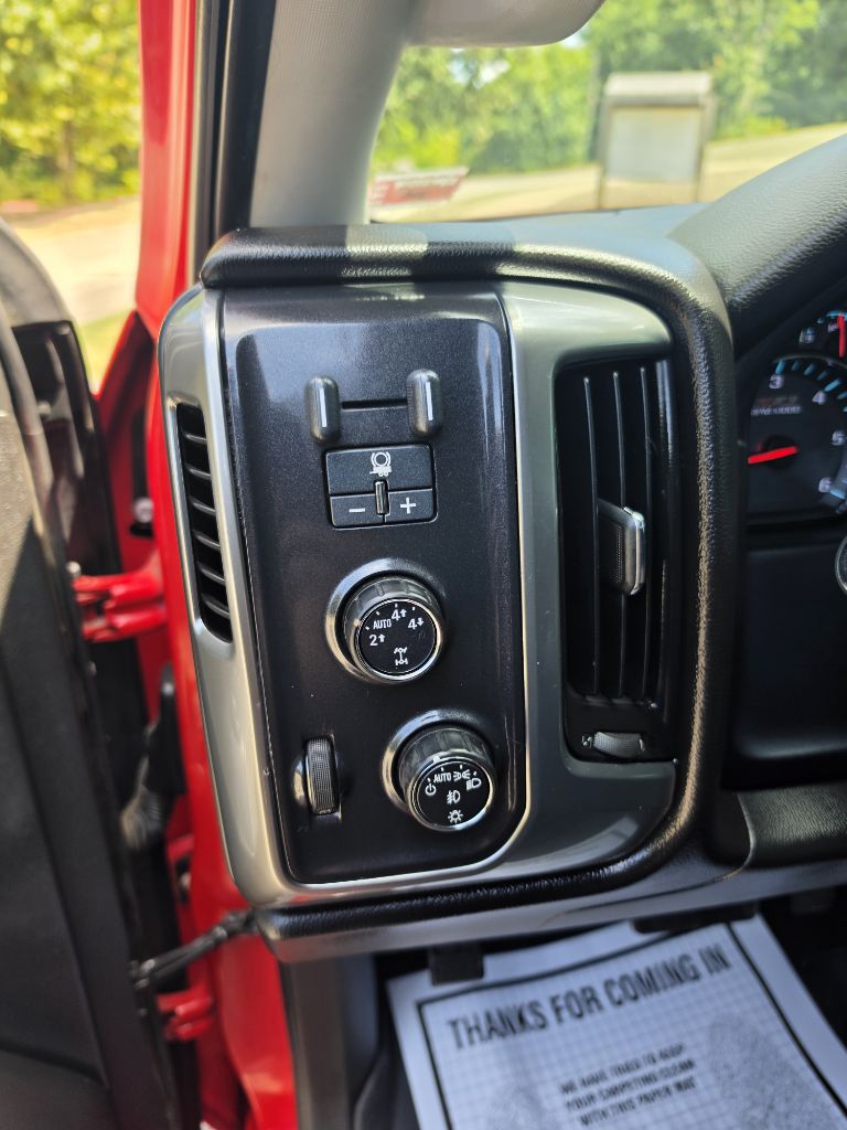 Photo 15 of this CHEVROLET SILVERADO 1500