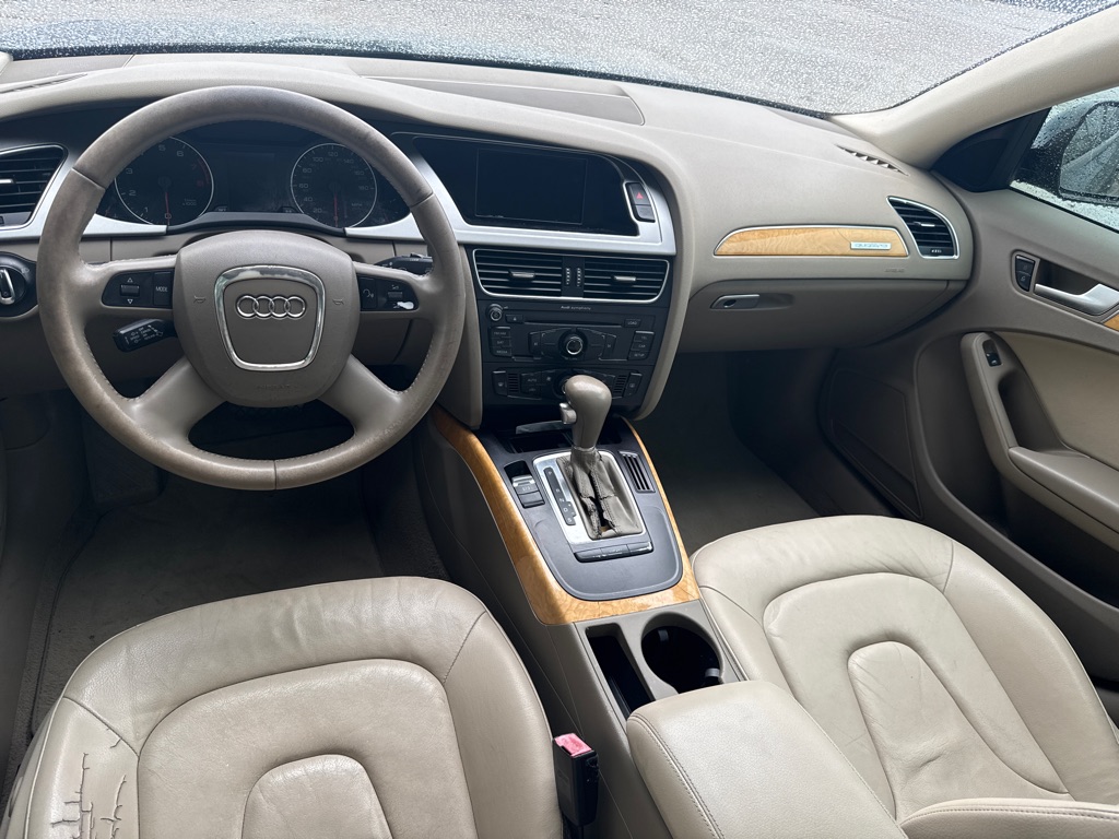 Photo 6 of this AUDI A4