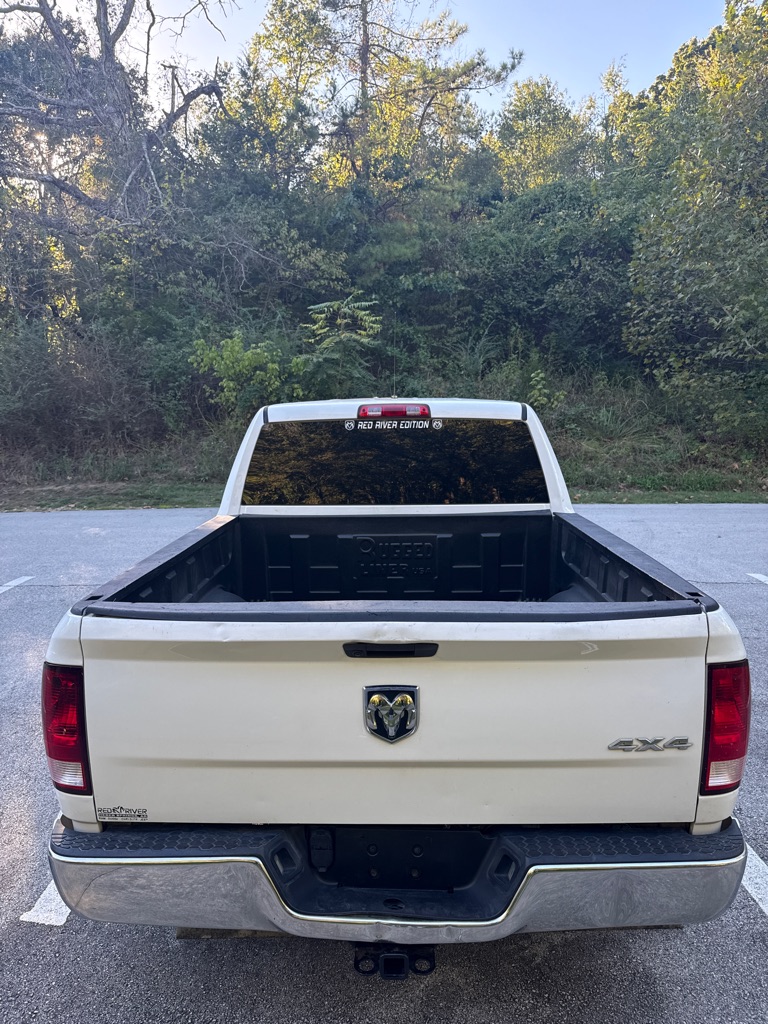 Photo 5 of this RAM 1500 CLASSIC