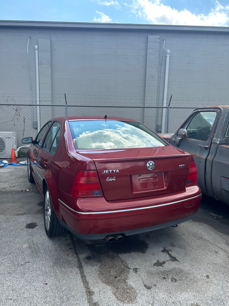 Photo 2 of this VOLKSWAGEN JETTA