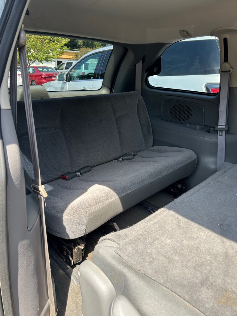 Photo 12 of this CHRYSLER TOWN AND COUNTR