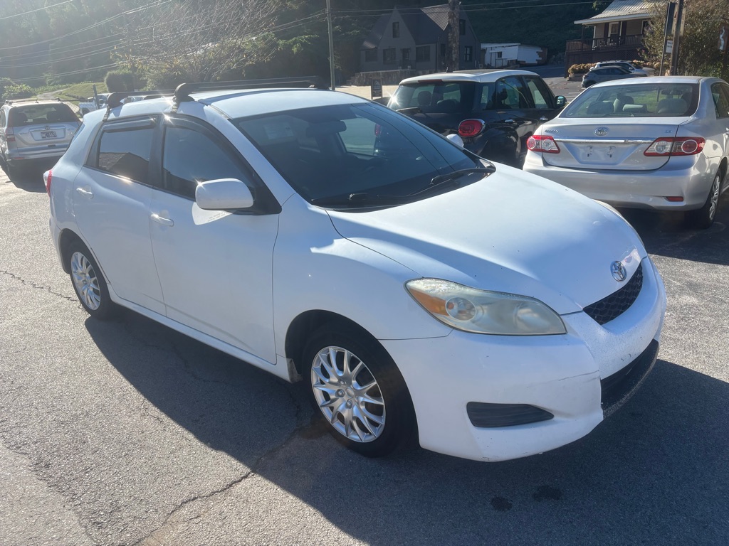 Photo 2 of this TOYOTA MATRIX