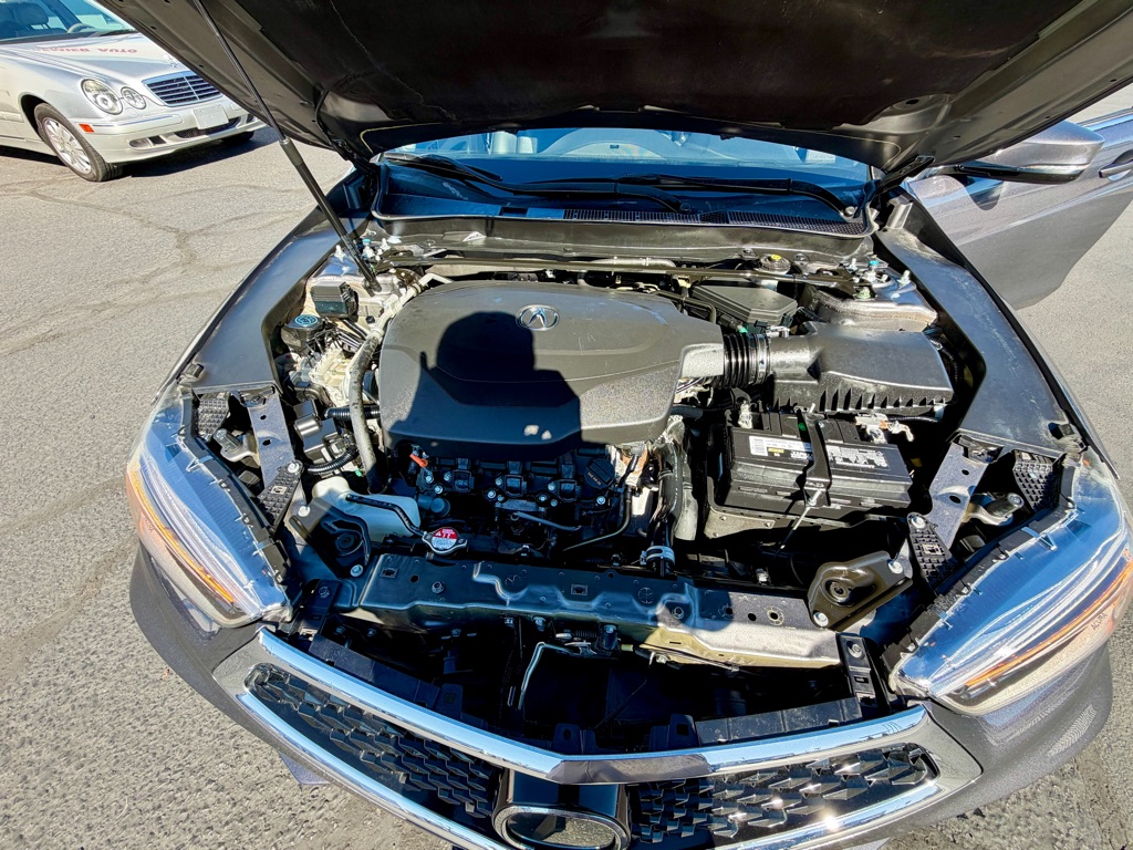 Photo 32 of this ACURA TLX