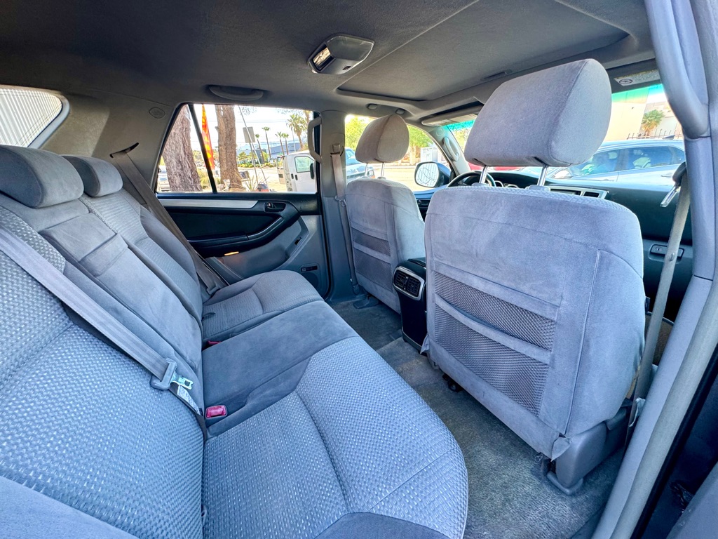 Photo 21 of this TOYOTA 4RUNNER