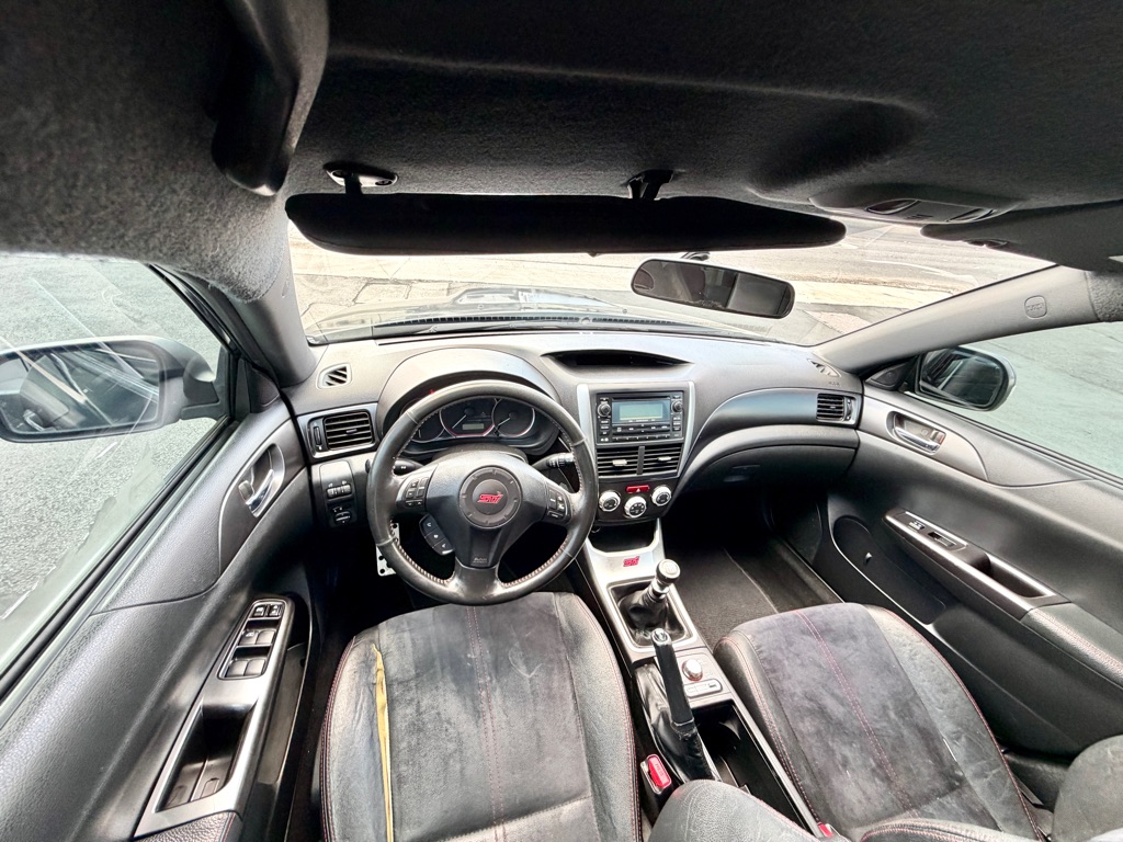 Photo 43 of this SUBARU IMPREZA
