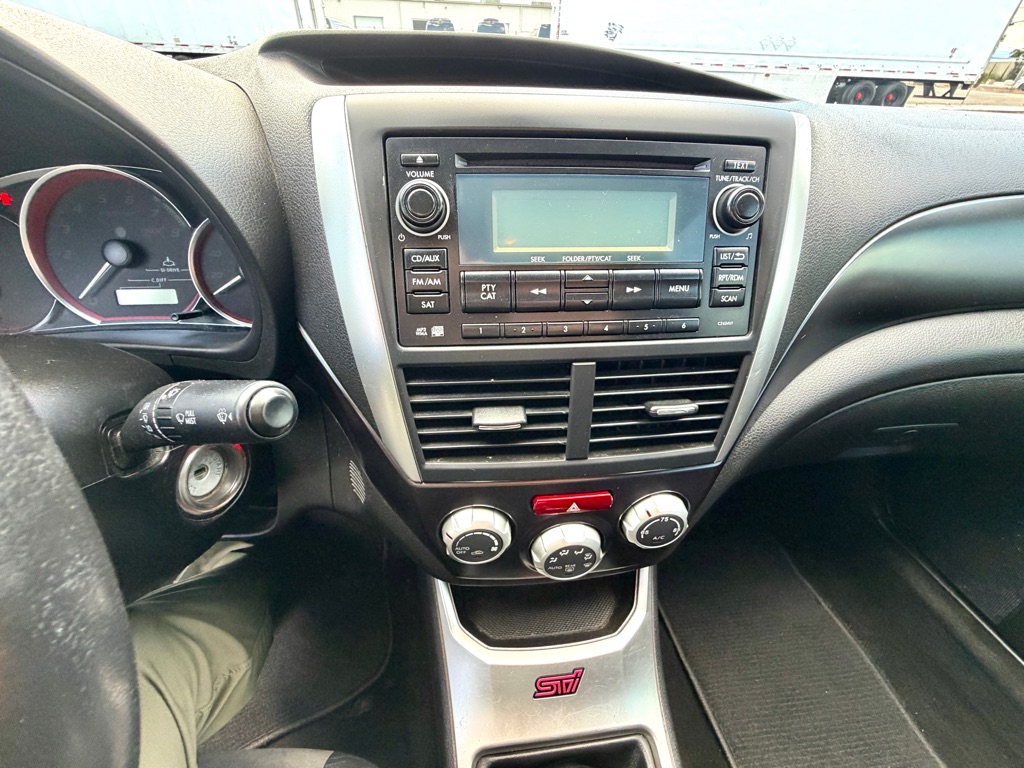 Photo 51 of this SUBARU IMPREZA