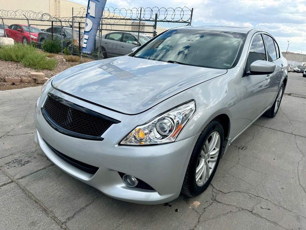 2011 INFINITI G37 SEDAN