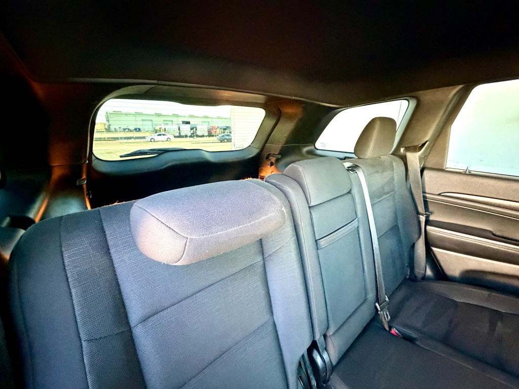 Photo 33 of this JEEP GRAND CHEROKEE
