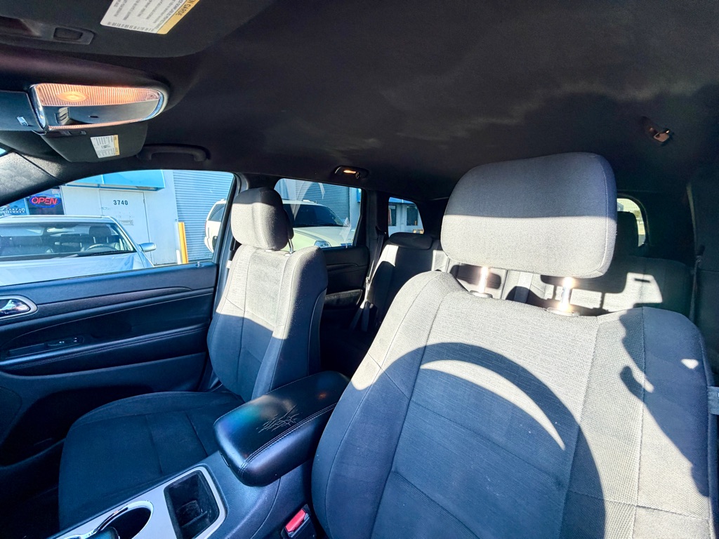 Photo 21 of this JEEP GRAND CHEROKEE