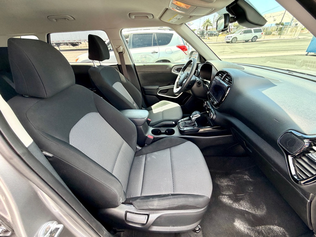 Photo 23 of this KIA SOUL