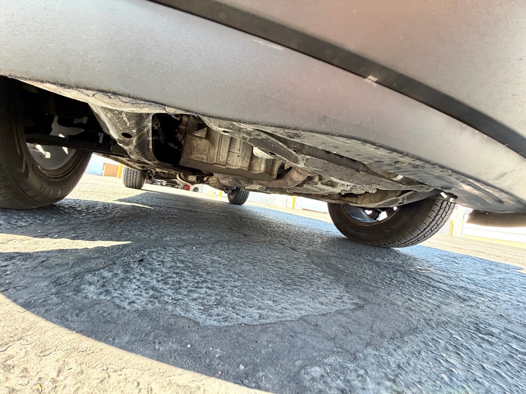 Photo 44 of this FORD EDGE