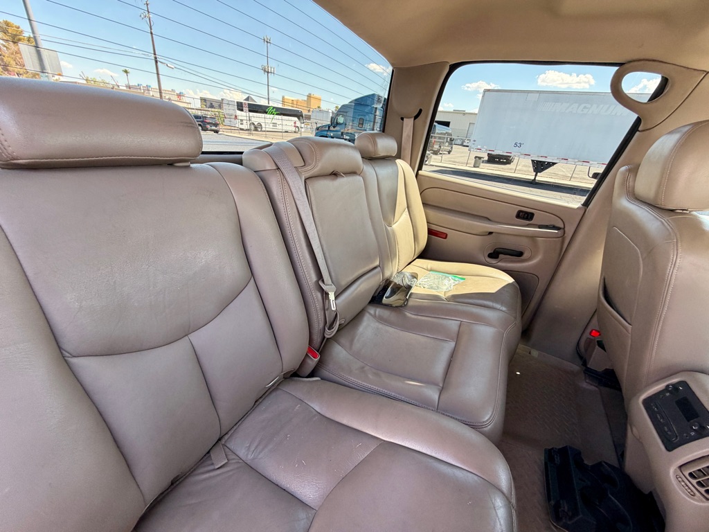 Photo 21 of this CHEVROLET SILVERADO 2500H