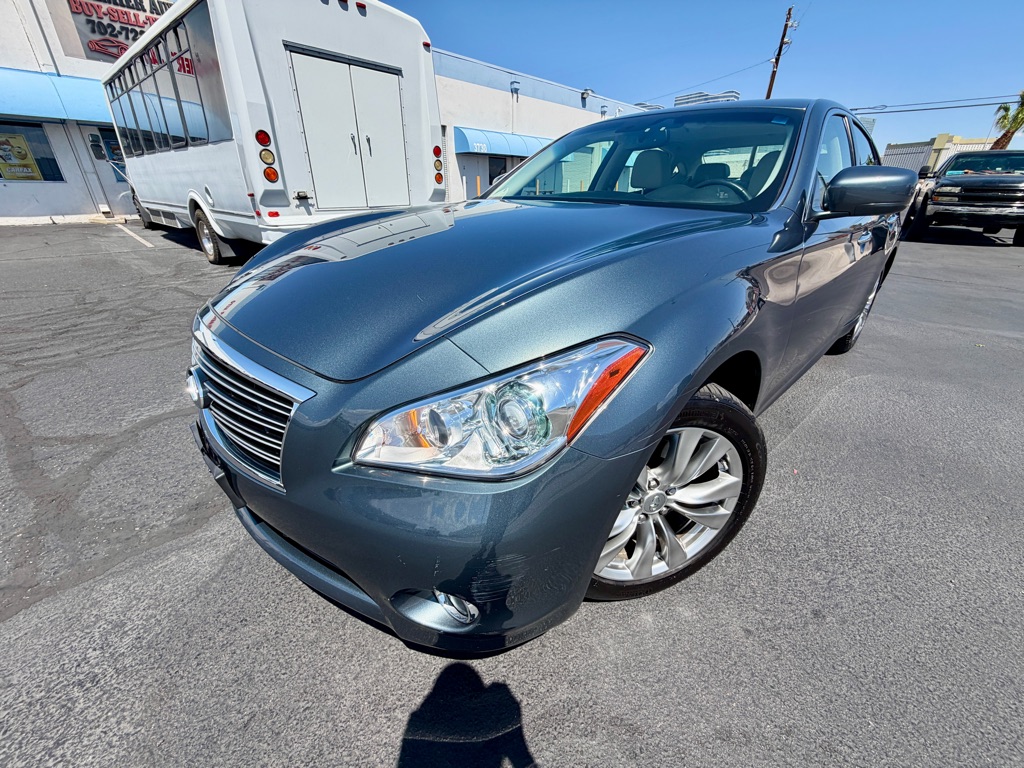 2012 INFINITI M37 X