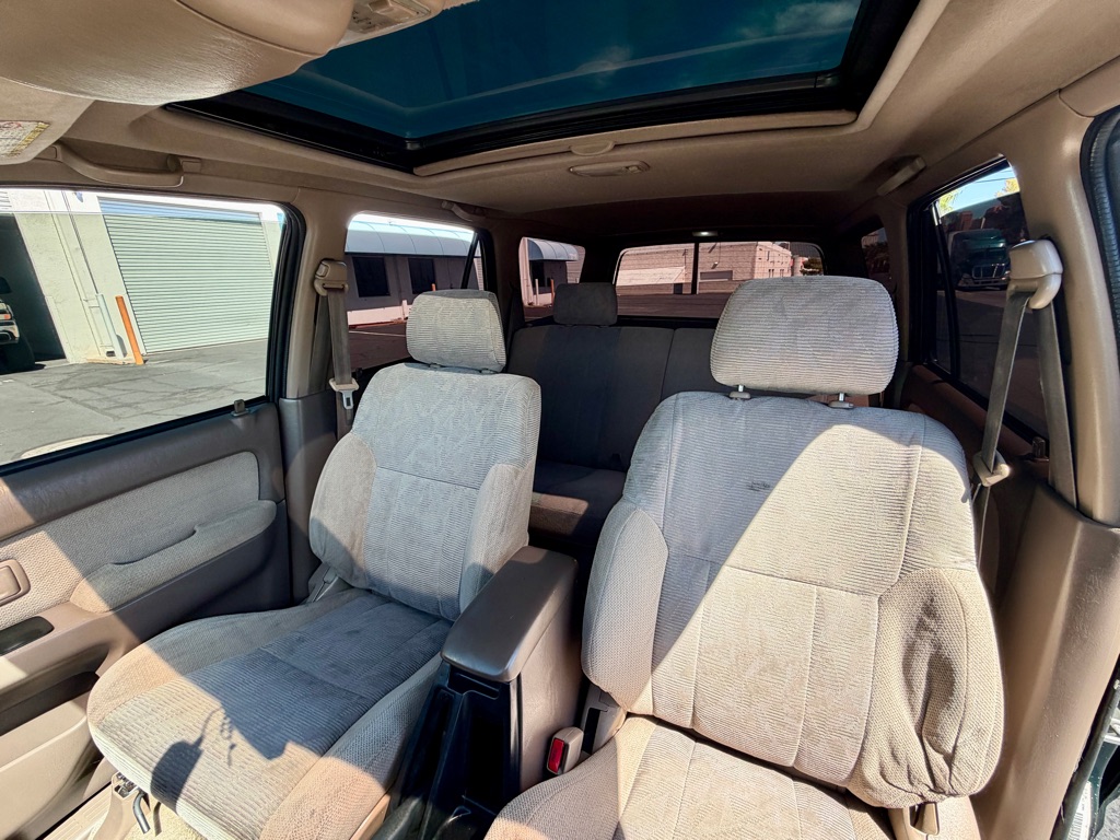 Photo 38 of this TOYOTA 4RUNNER