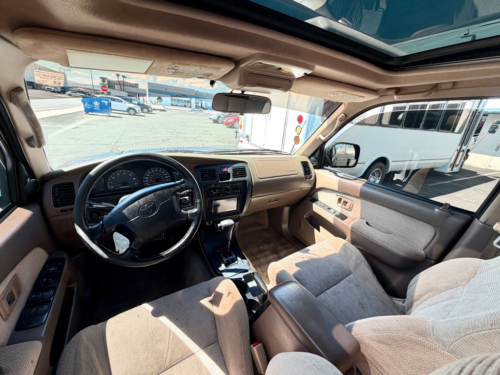 Photo 35 of this TOYOTA 4RUNNER