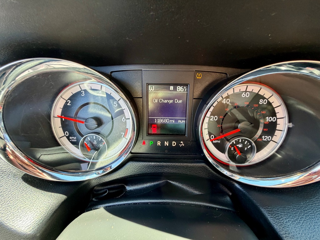 Photo 37 of this DODGE GRAND CARAVAN