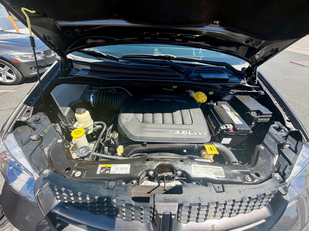 Photo 44 of this DODGE GRAND CARAVAN