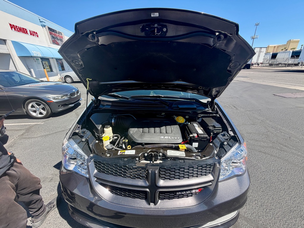 Photo 45 of this DODGE GRAND CARAVAN