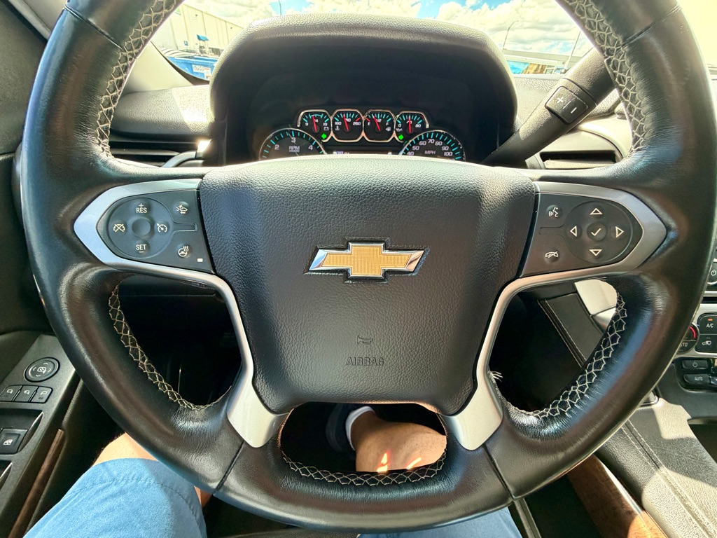 Photo 41 of this CHEVROLET SUBURBAN