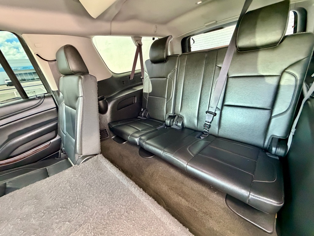 Photo 51 of this CHEVROLET SUBURBAN