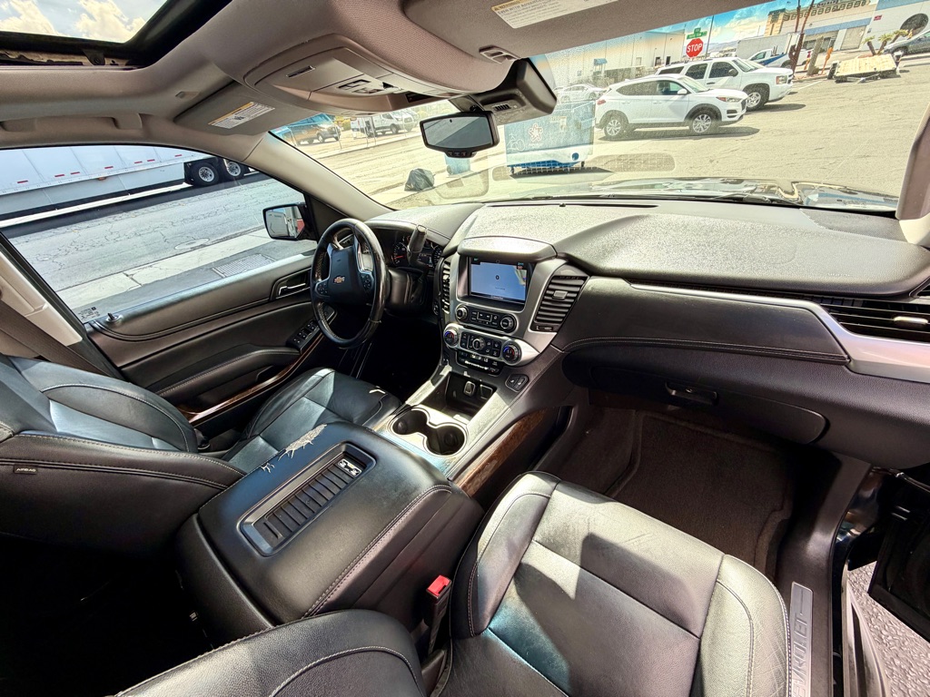Photo 35 of this CHEVROLET SUBURBAN
