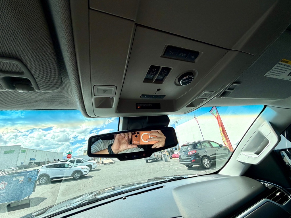 Photo 45 of this CHEVROLET SUBURBAN