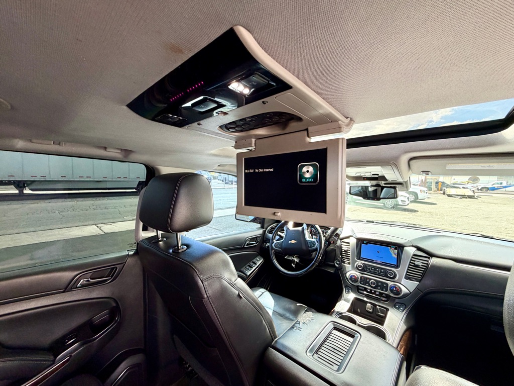 Photo 31 of this CHEVROLET SUBURBAN