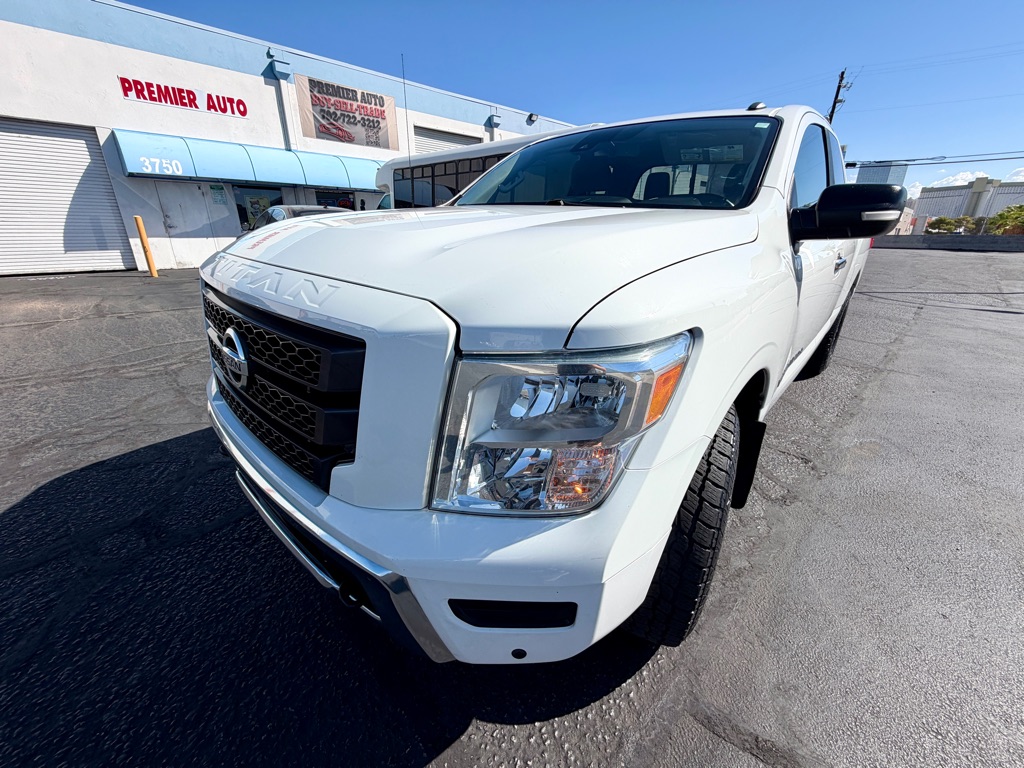 2020 NISSAN TITAN SV