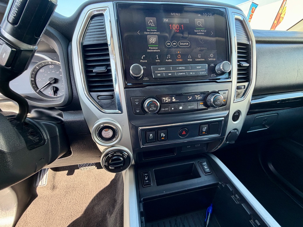 Photo 36 of this NISSAN TITAN