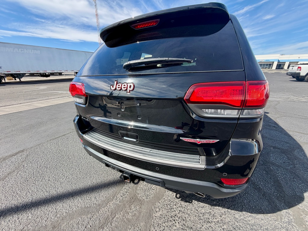 Photo 34 of this JEEP GRAND CHEROKEE