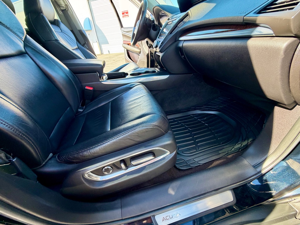 Photo 26 of this ACURA MDX