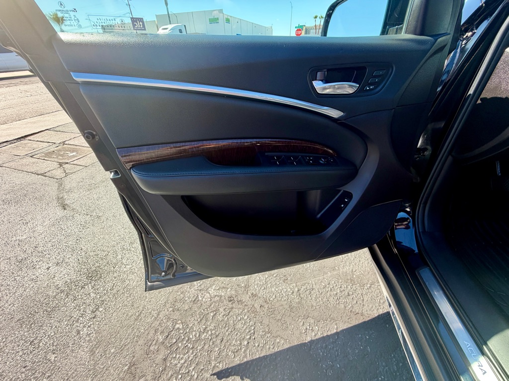 Photo 58 of this ACURA MDX