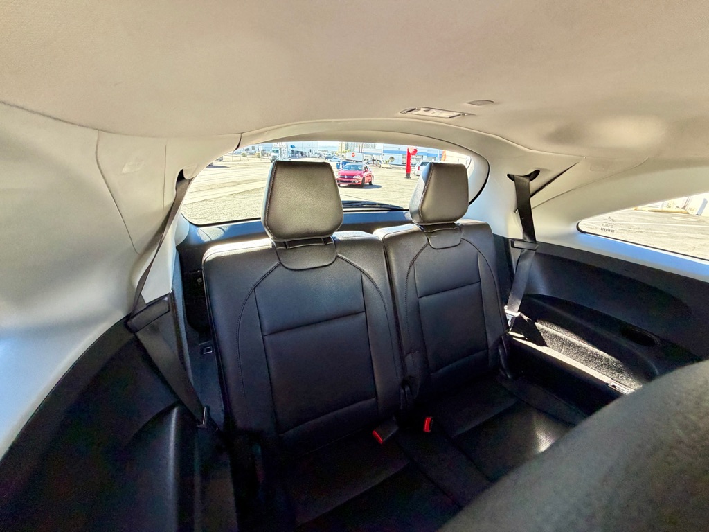 Photo 32 of this ACURA MDX